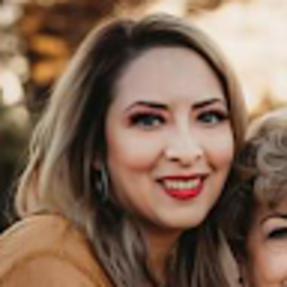 Meet your Posher, Stefanie